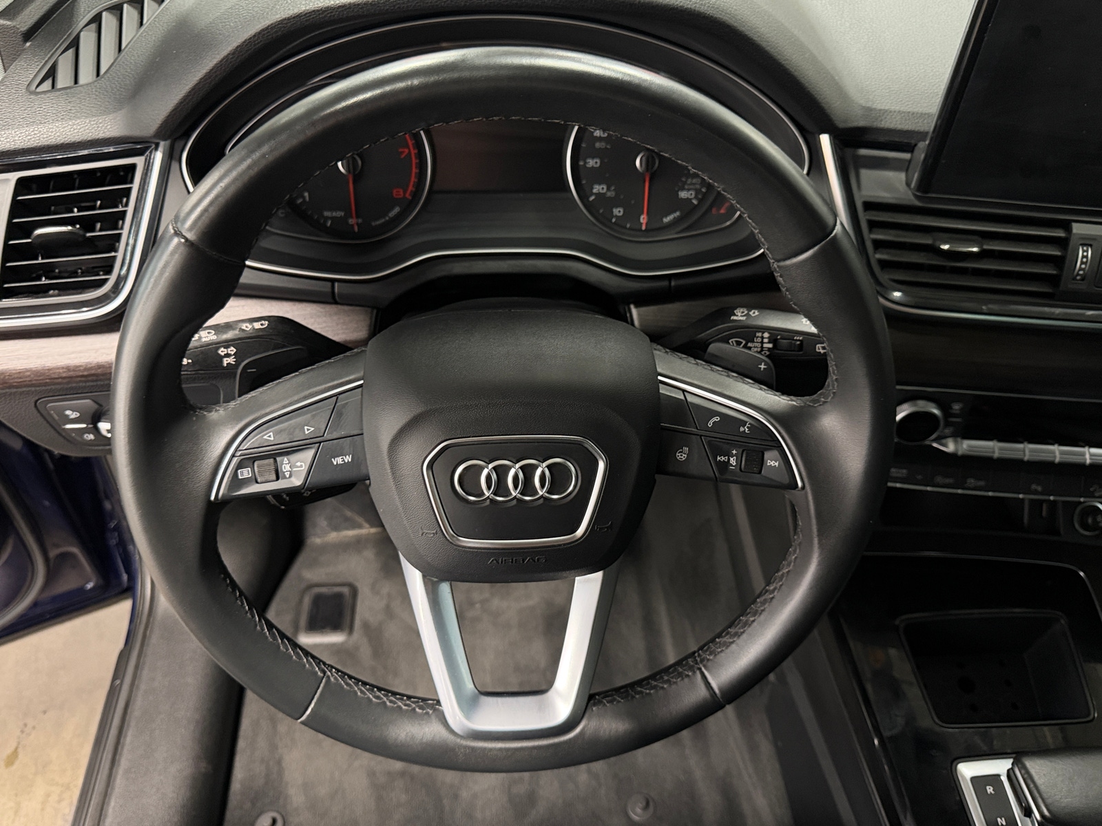Thumbnail: 2023 Audi Q5 - 4
