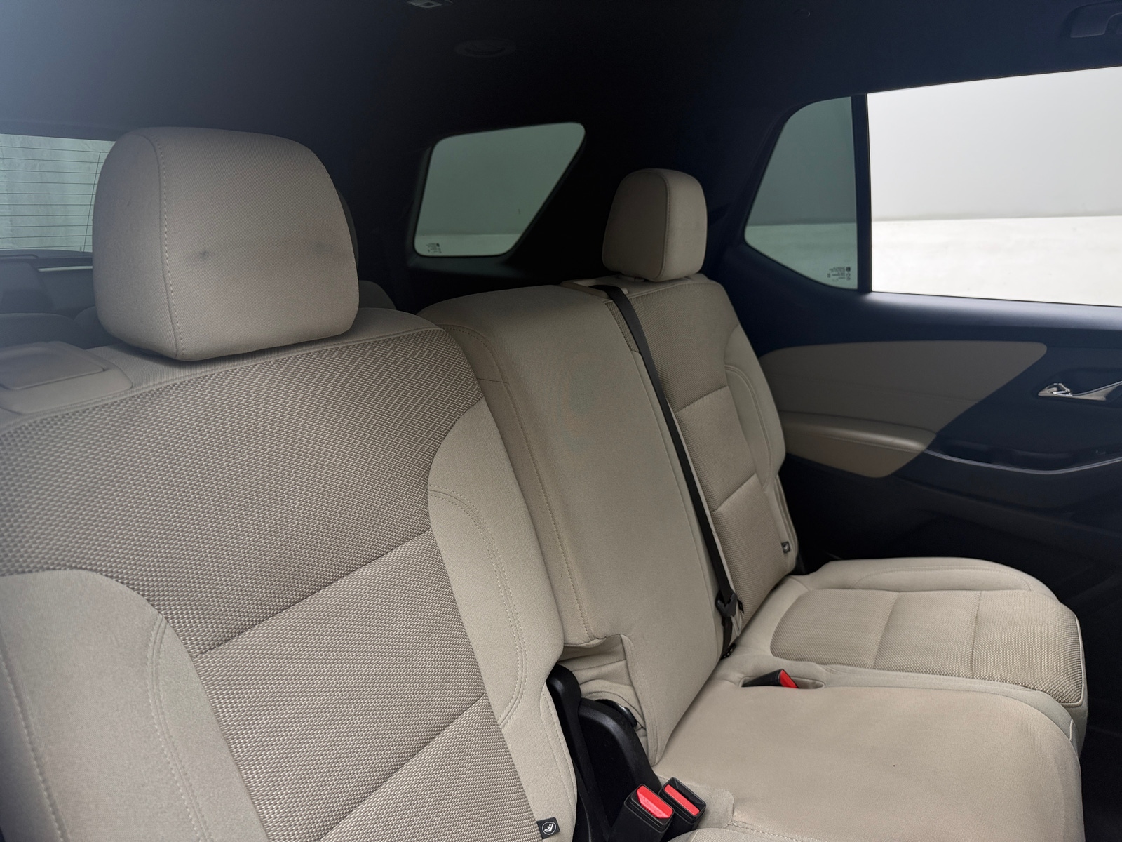 Thumbnail: 2022 Chevrolet Traverse - 6