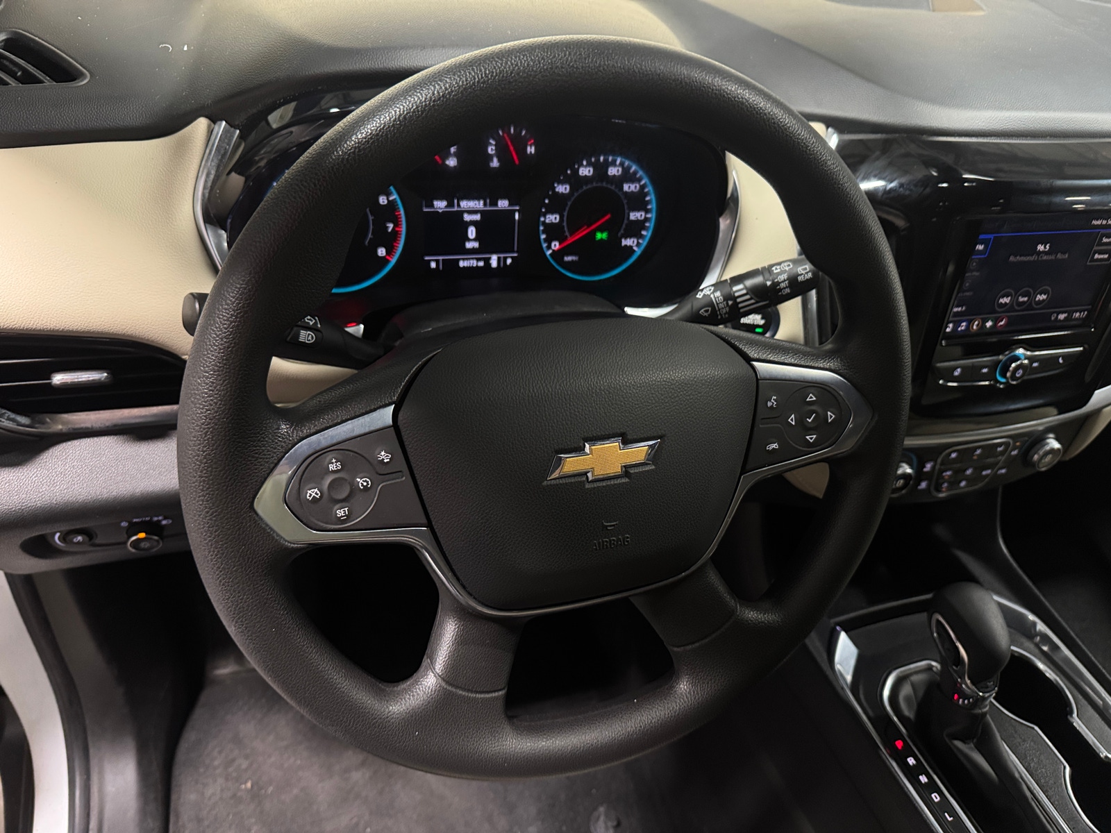 Thumbnail: 2022 Chevrolet Traverse - 5
