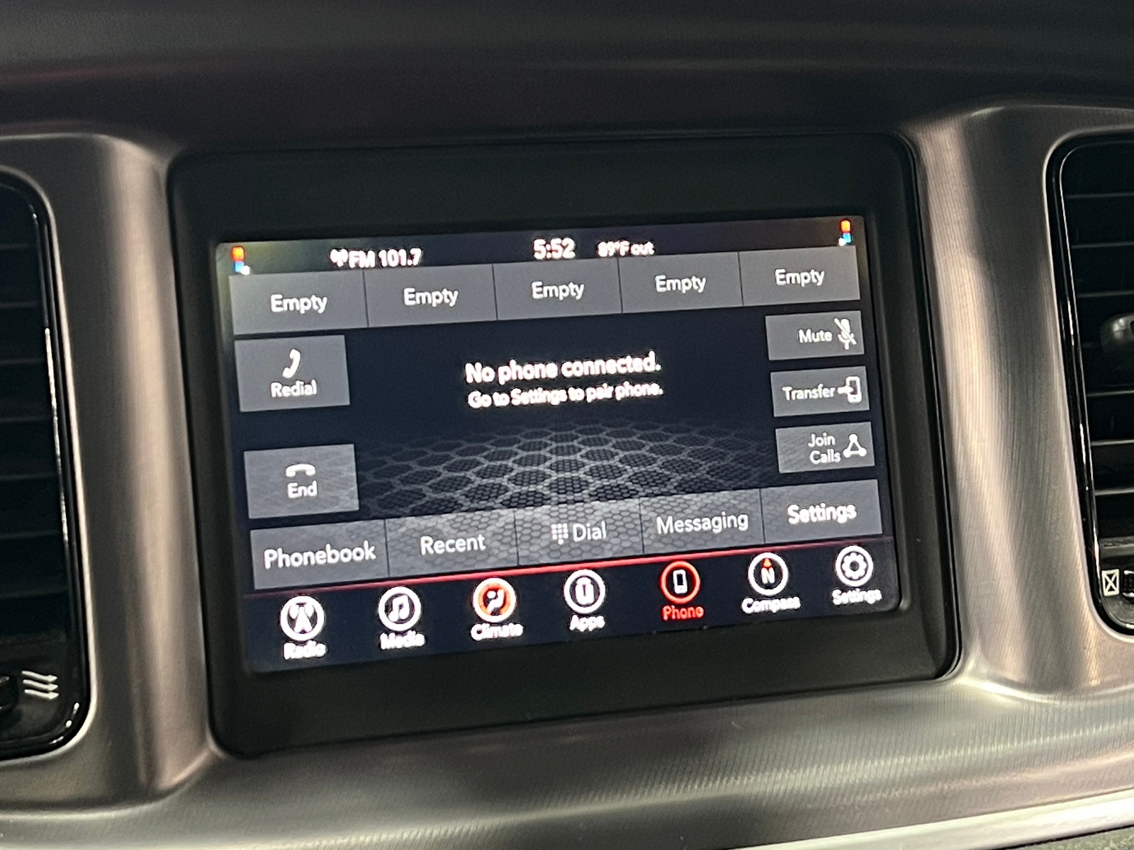 Thumbnail: 2019 Dodge Charger - 4