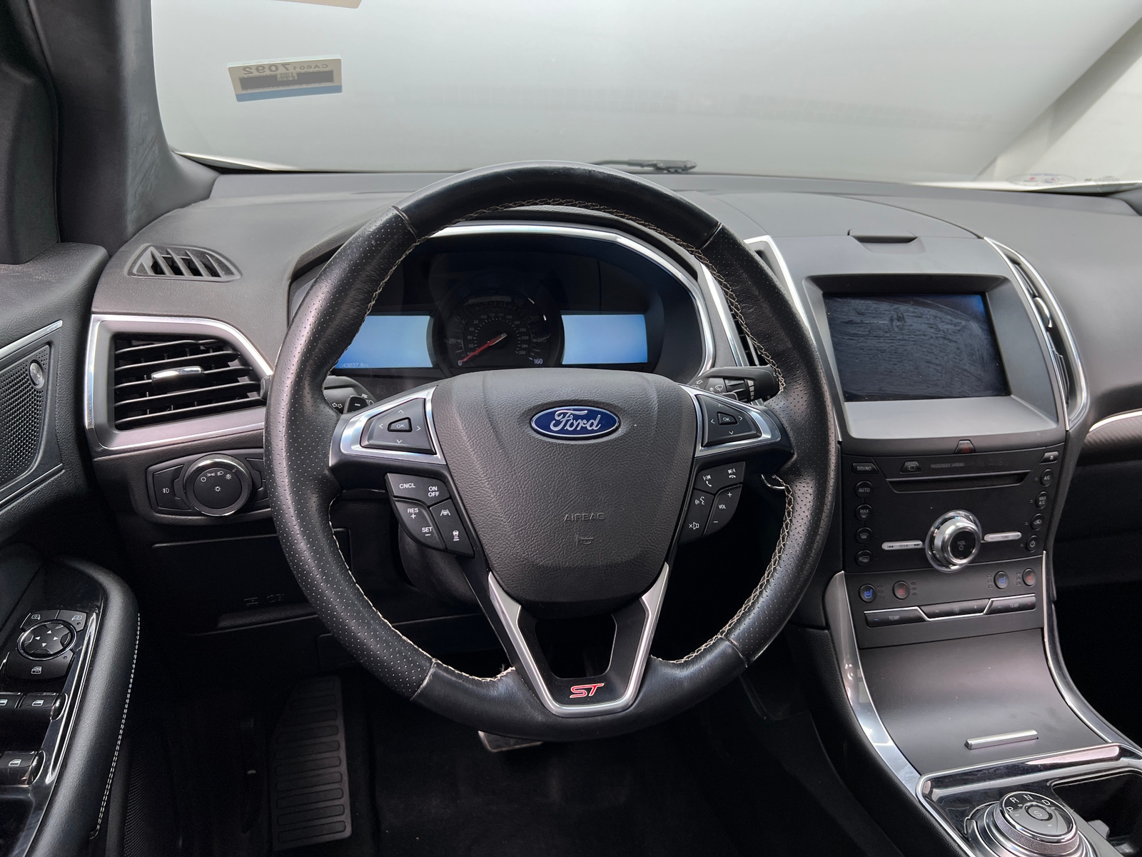 Thumbnail: 2019 Ford Edge - 4