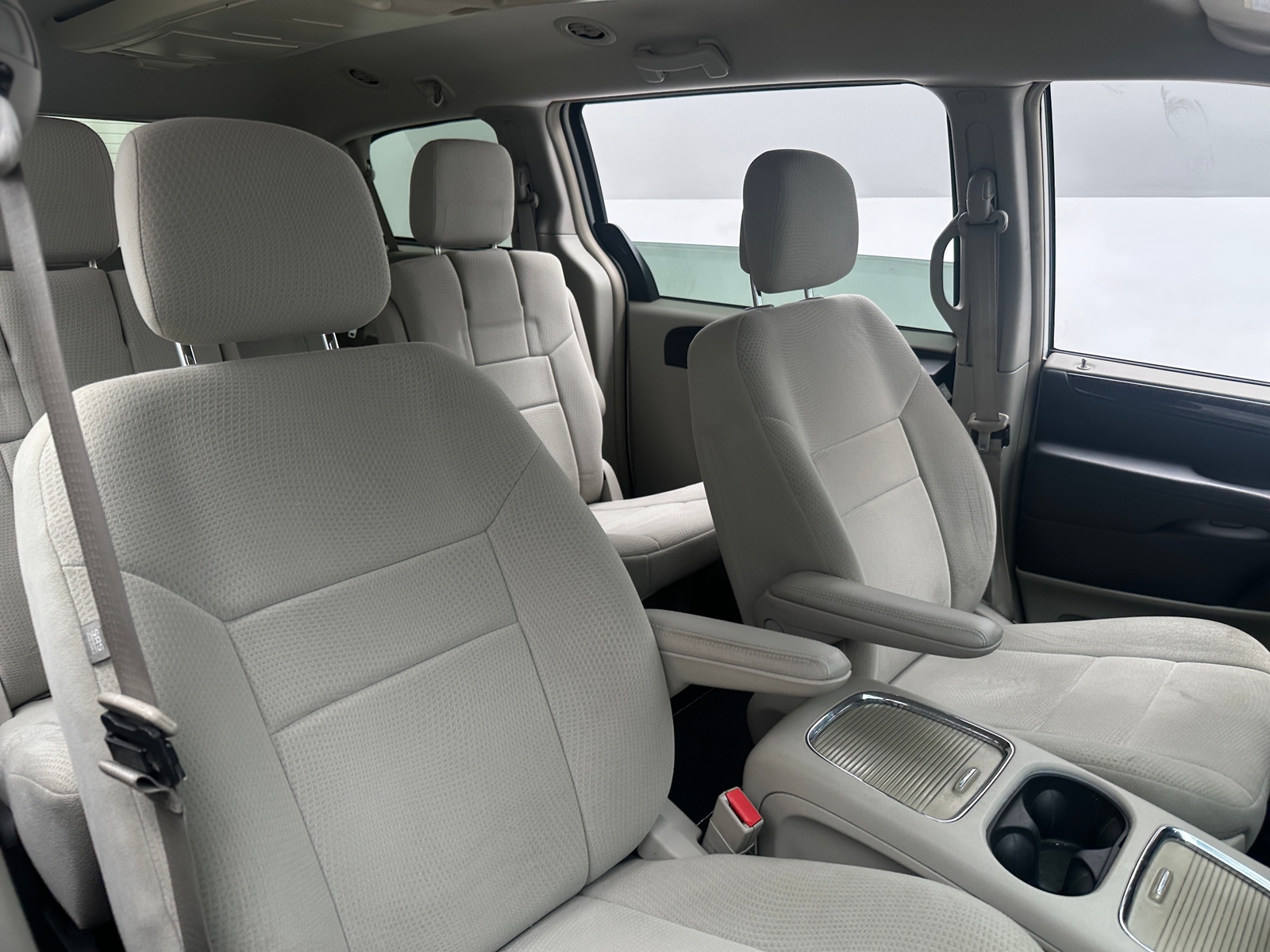 Thumbnail: 2012 Dodge Grand Caravan - 2