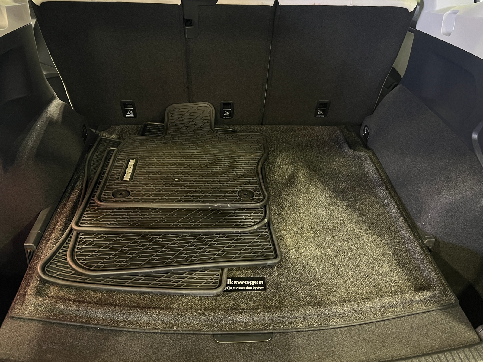 Thumbnail: 2021 Volkswagen Tiguan - 6
