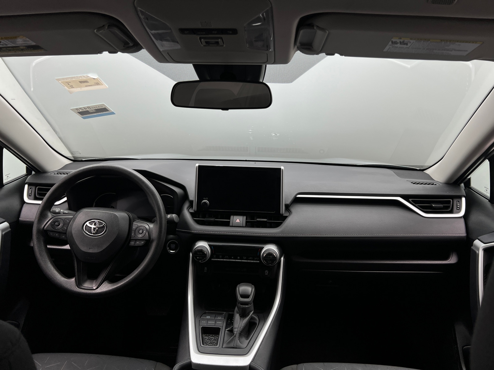 Thumbnail: 2025 Toyota RAV4 - 3
