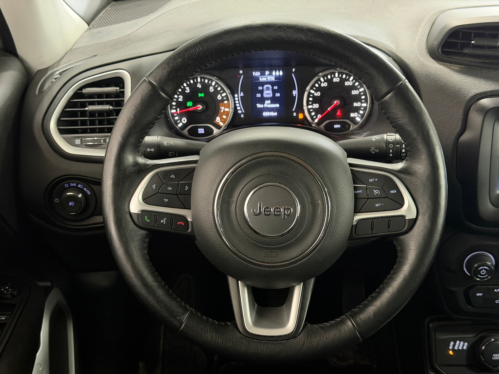 Thumbnail: 2019 Jeep Renegade - 5