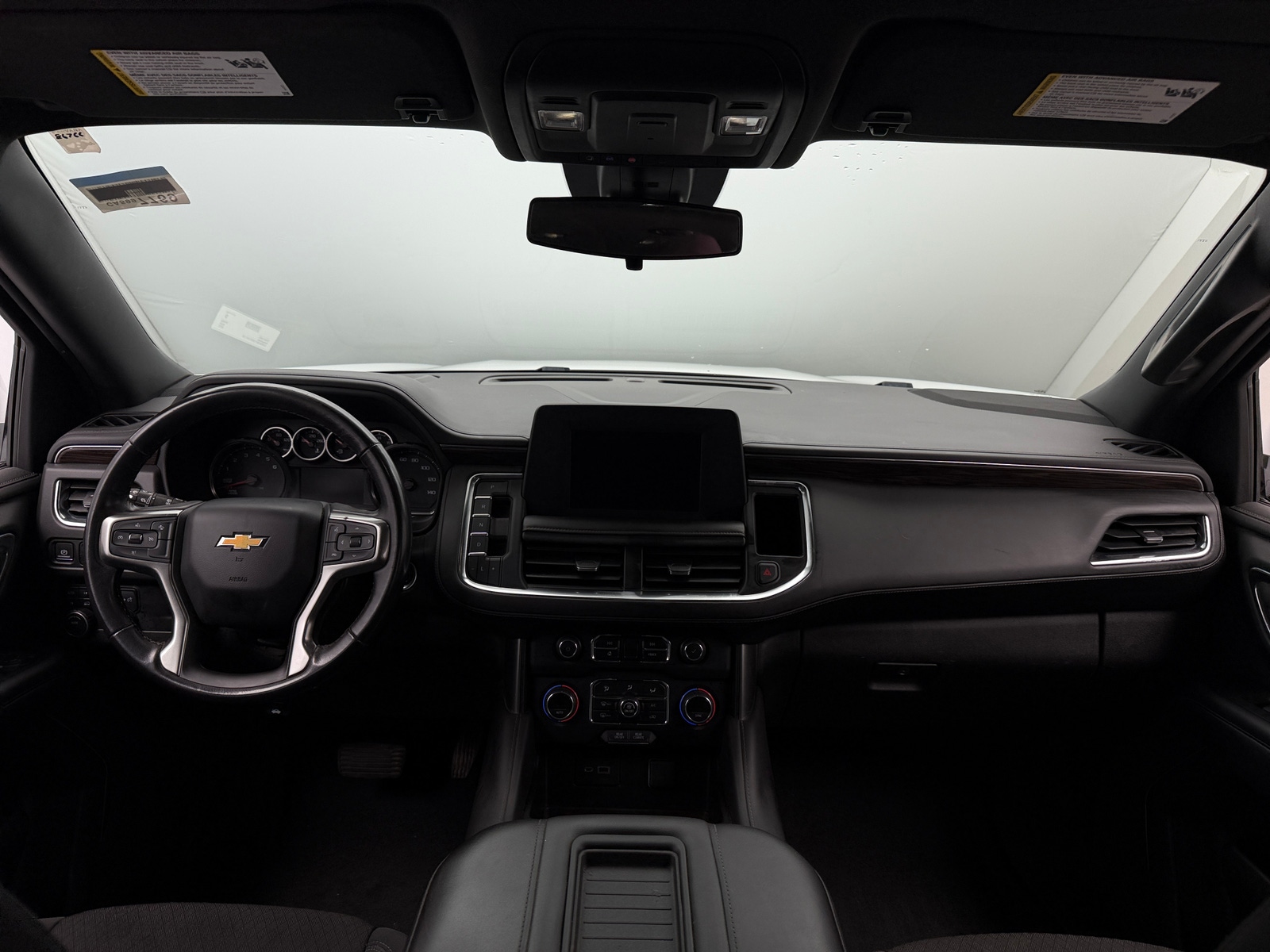Thumbnail: 2022 Chevrolet Suburban - 3