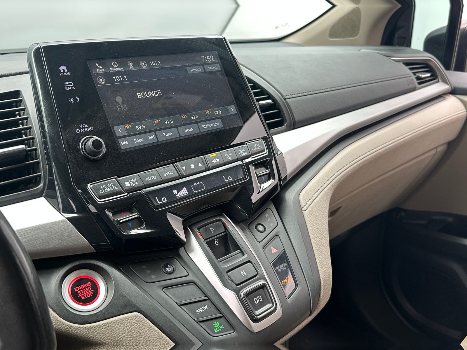 Thumbnail: 2019 Honda Odyssey - 3