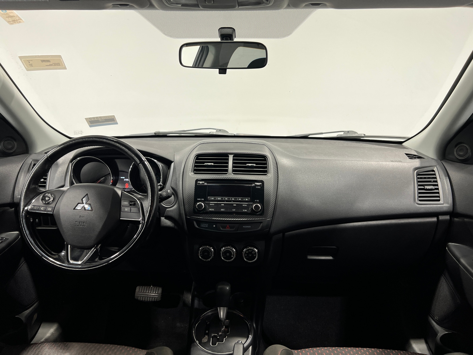 Thumbnail: 2017 Mitsubishi Outlander Sport - 3