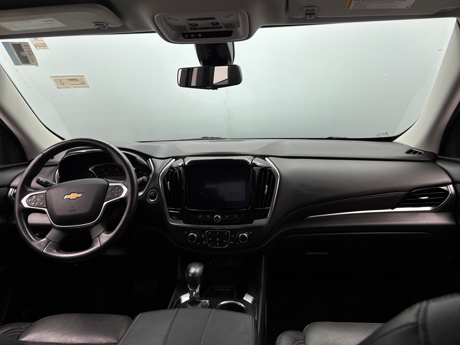 Thumbnail: 2021 Chevrolet Traverse - 2