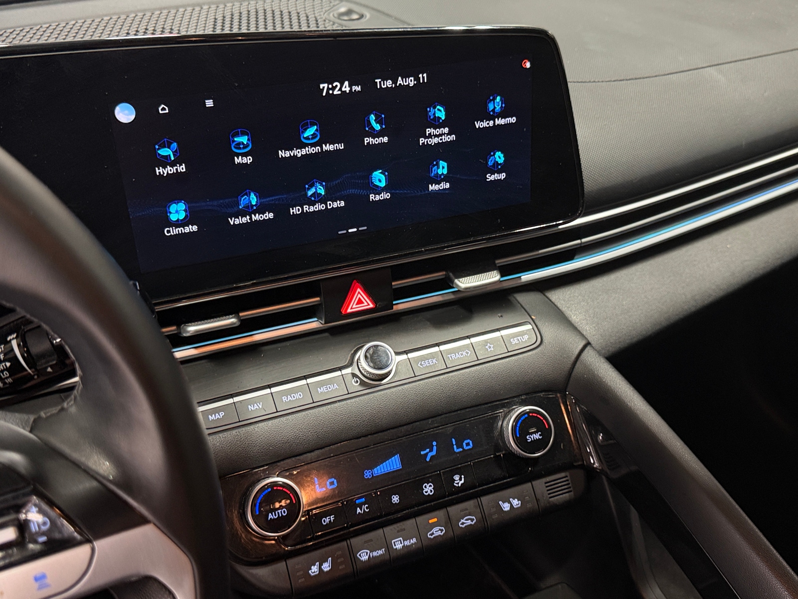Thumbnail: 2021 Hyundai Elantra - 3