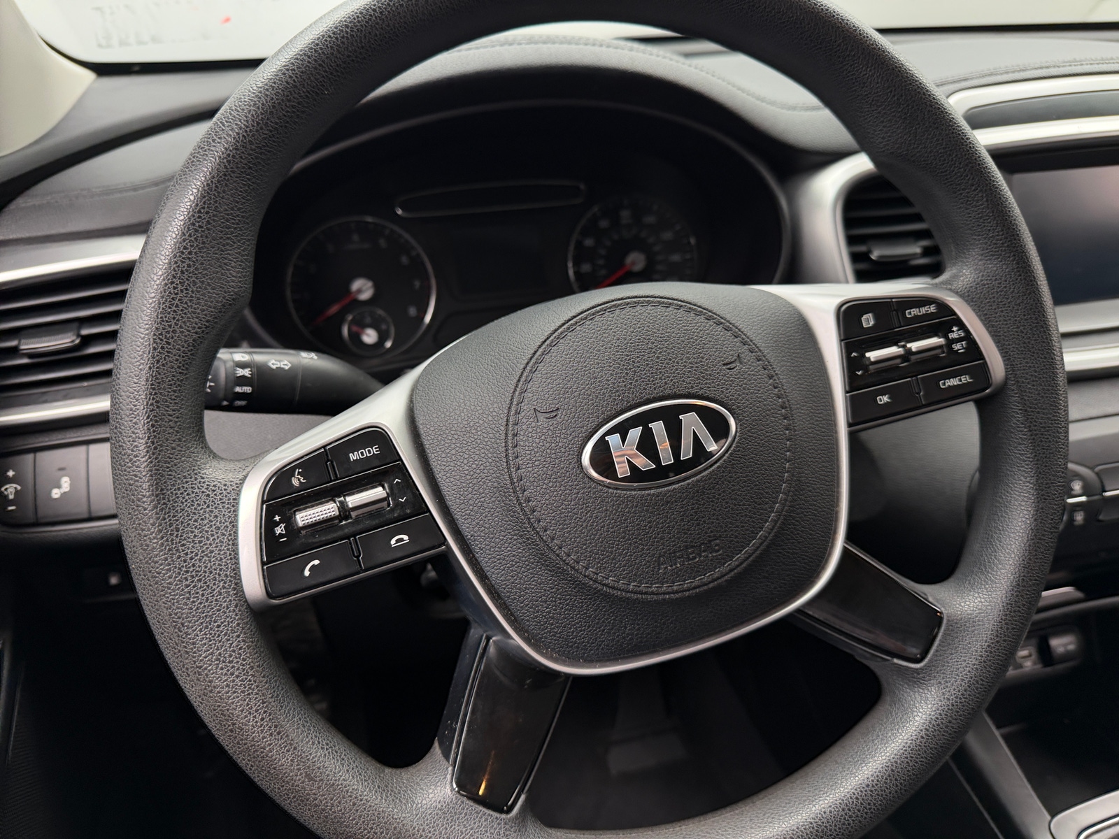 Thumbnail: 2020 Kia Sorento - 5