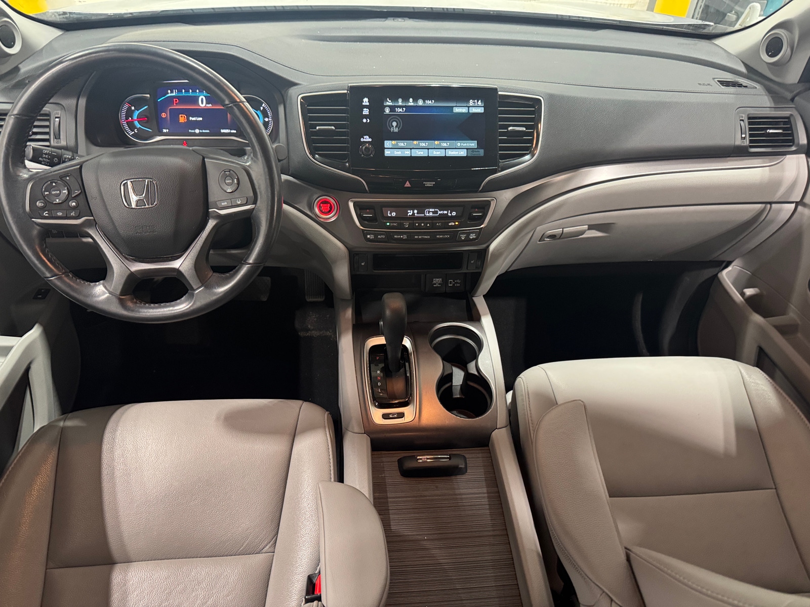 Thumbnail: 2019 Honda Pilot - 2