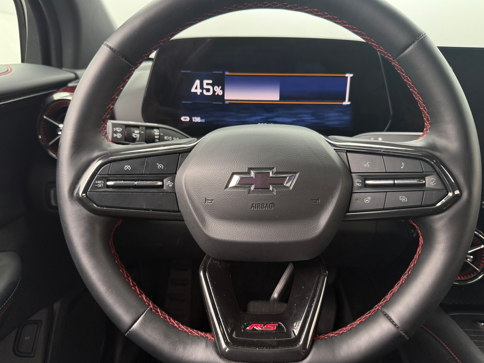Thumbnail: 2024 Chevrolet Blazer EV - 4