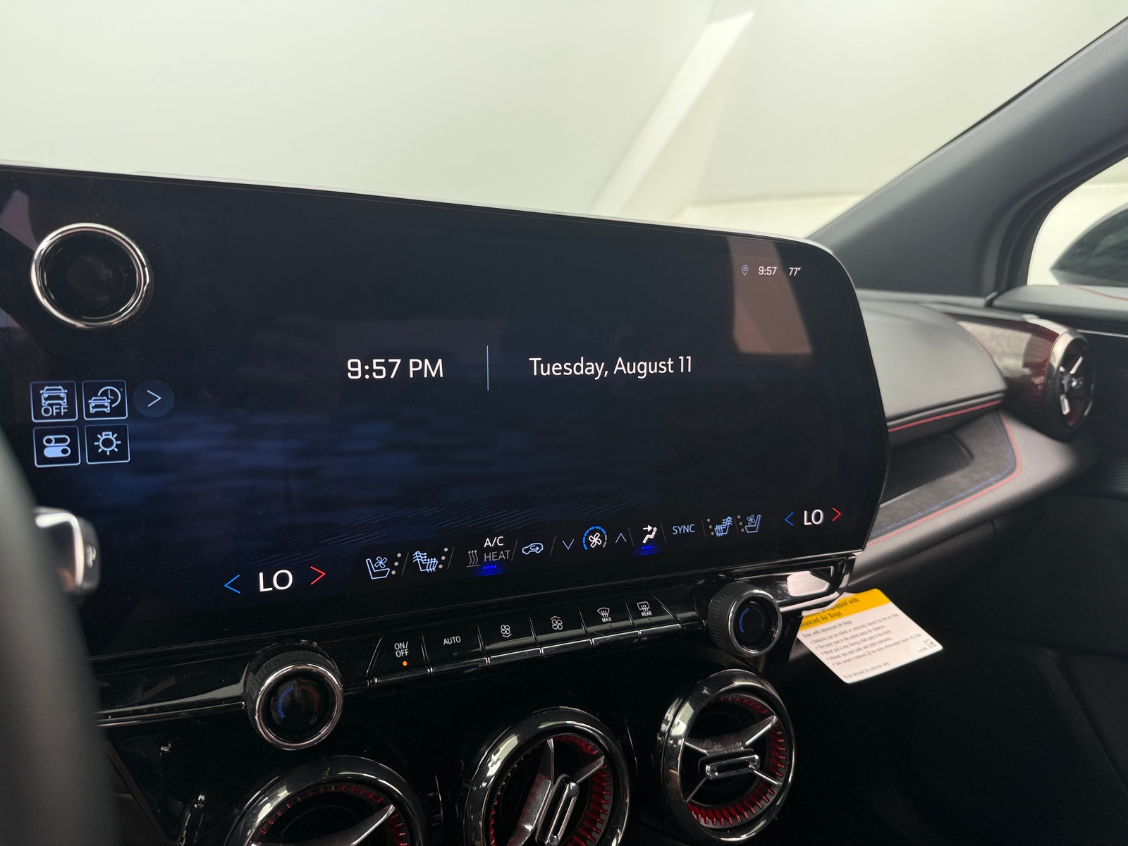 Thumbnail: 2024 Chevrolet Blazer EV - 3