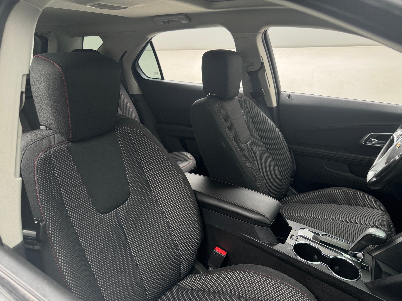 Thumbnail: 2014 Chevrolet Equinox - 2