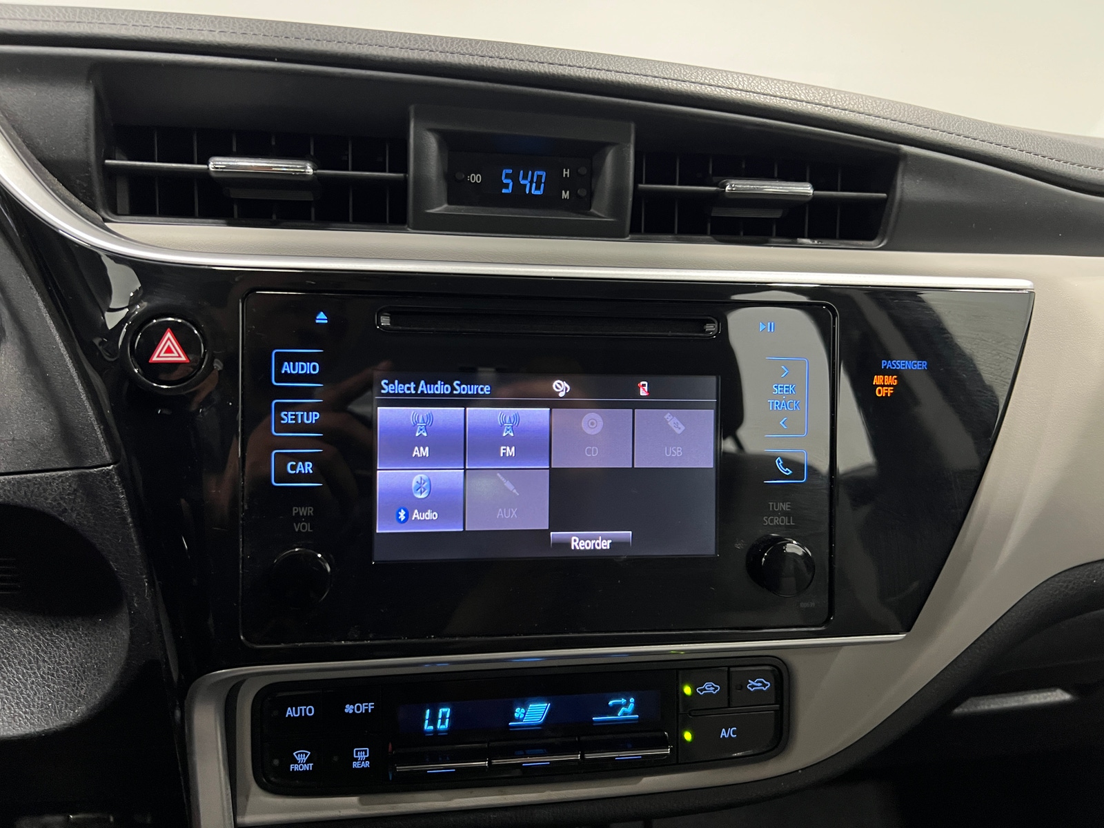 Thumbnail: 2019 Toyota Corolla - 4