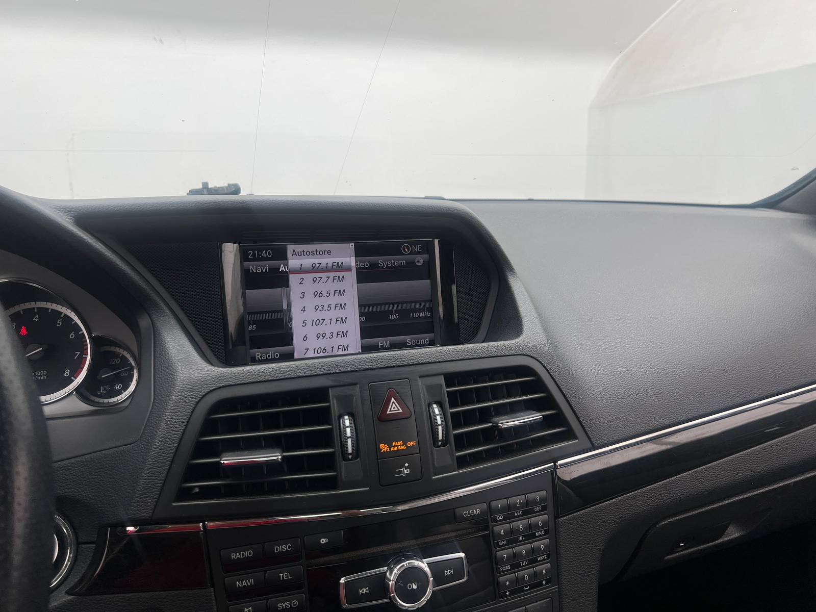 Thumbnail: 2013 Mercedes-Benz E-Class - 2