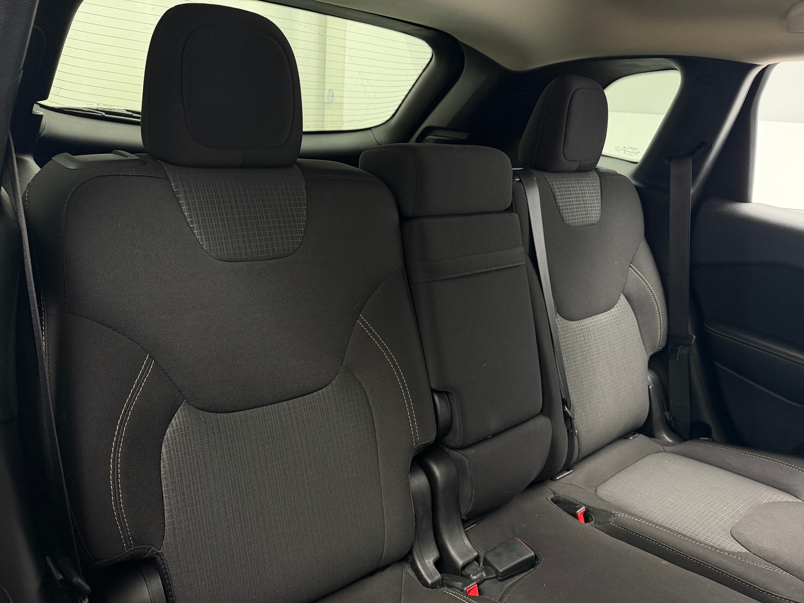 Thumbnail: 2016 Jeep Cherokee - 6