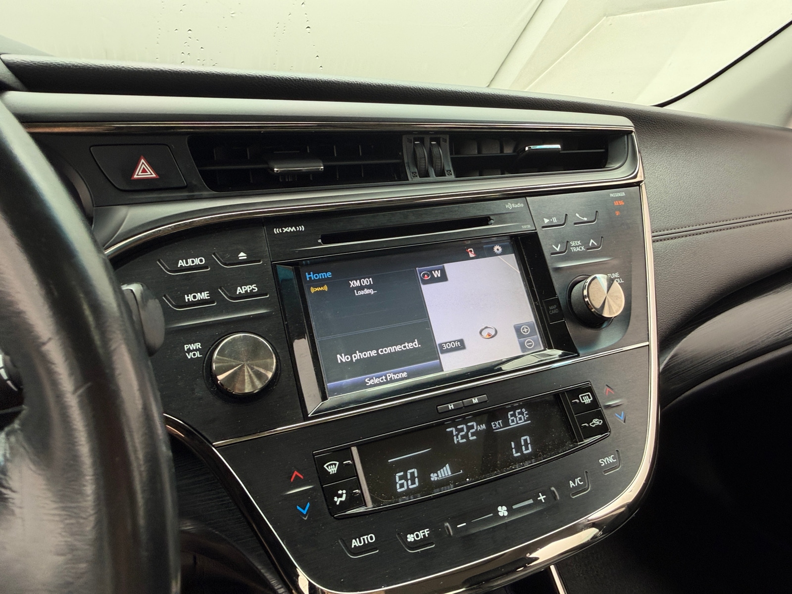 Thumbnail: 2017 Toyota Avalon - 3
