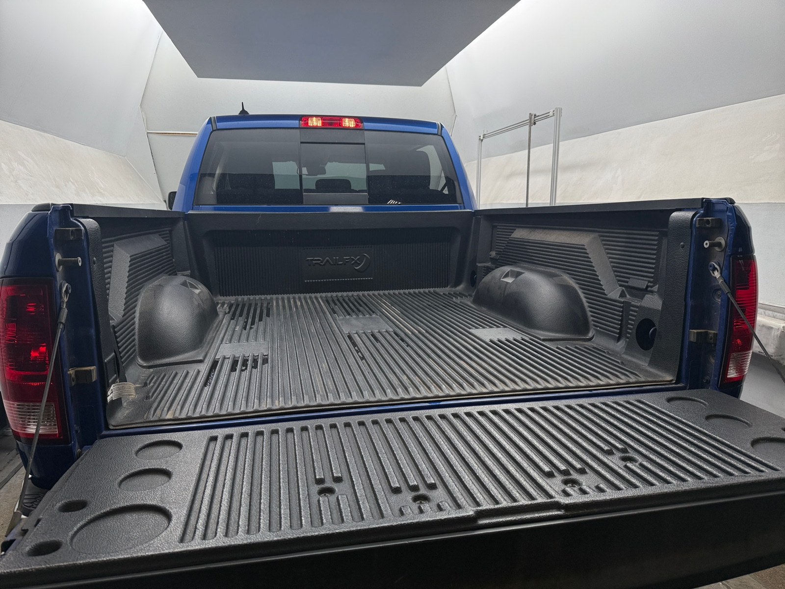 Thumbnail: 2019 RAM 1500 Classic - 7