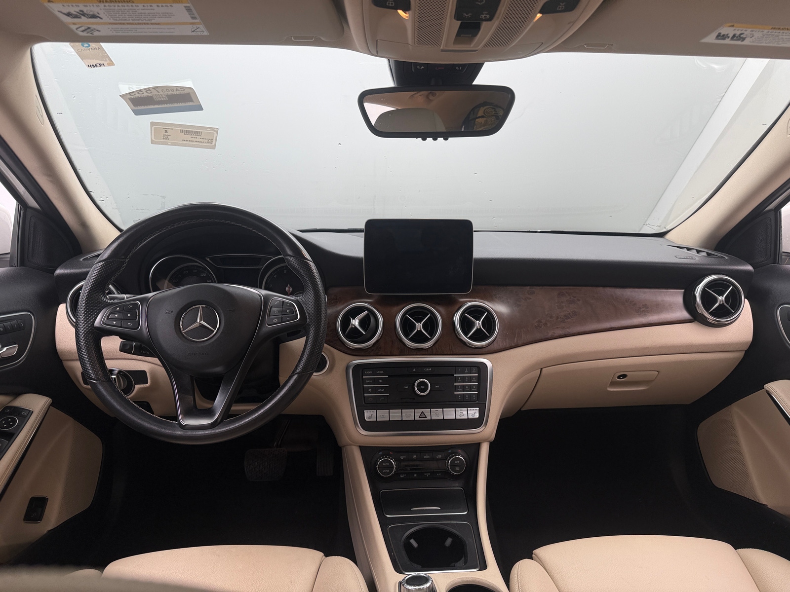 Thumbnail: 2020 Mercedes-Benz GLA - 2