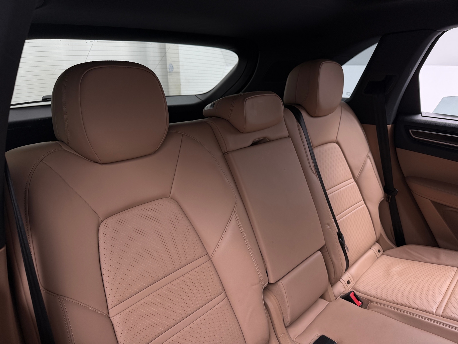 Thumbnail: 2019 Porsche Cayenne - 6