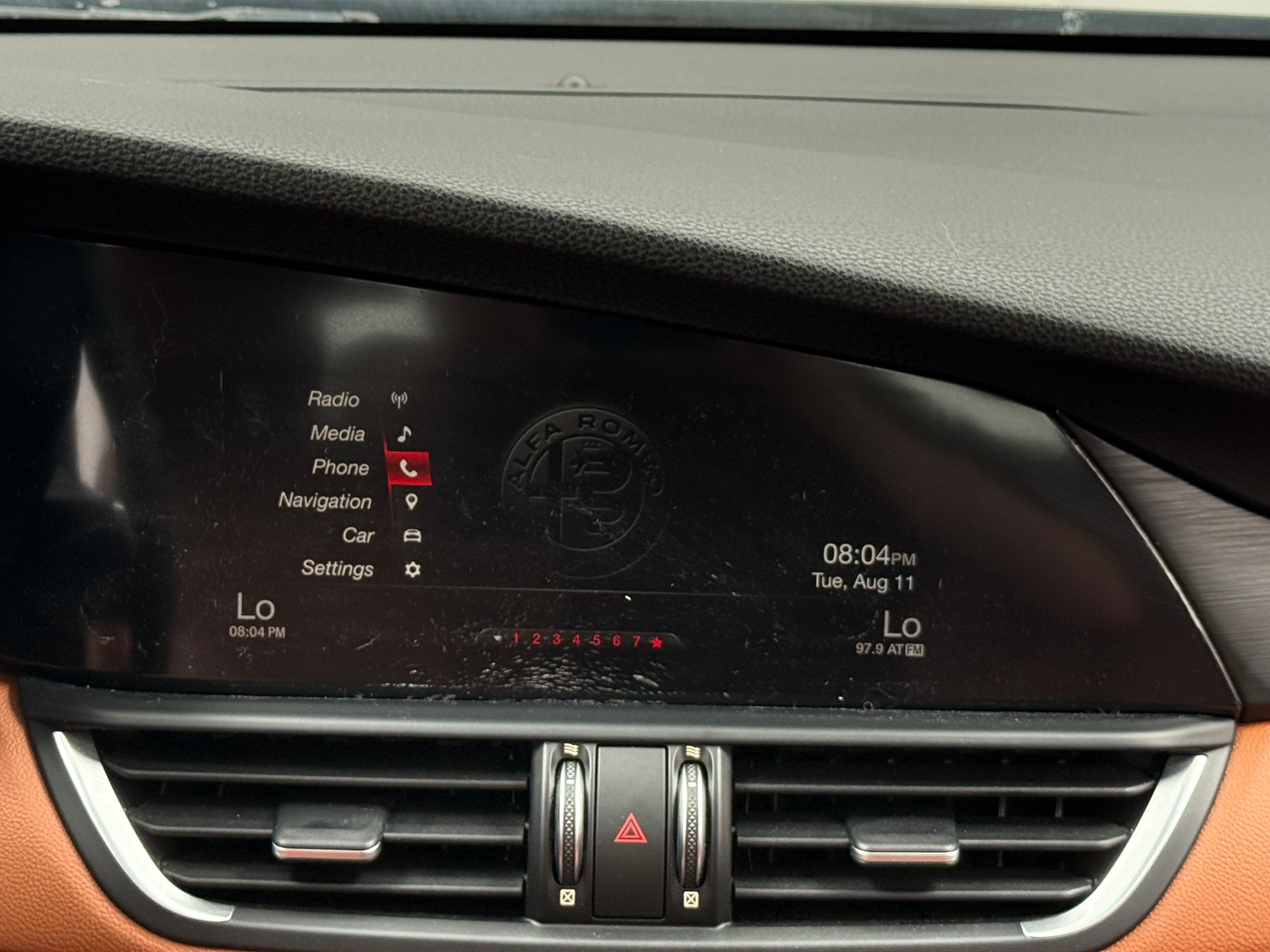 Thumbnail: 2018 Alfa Romeo Giulia - 3