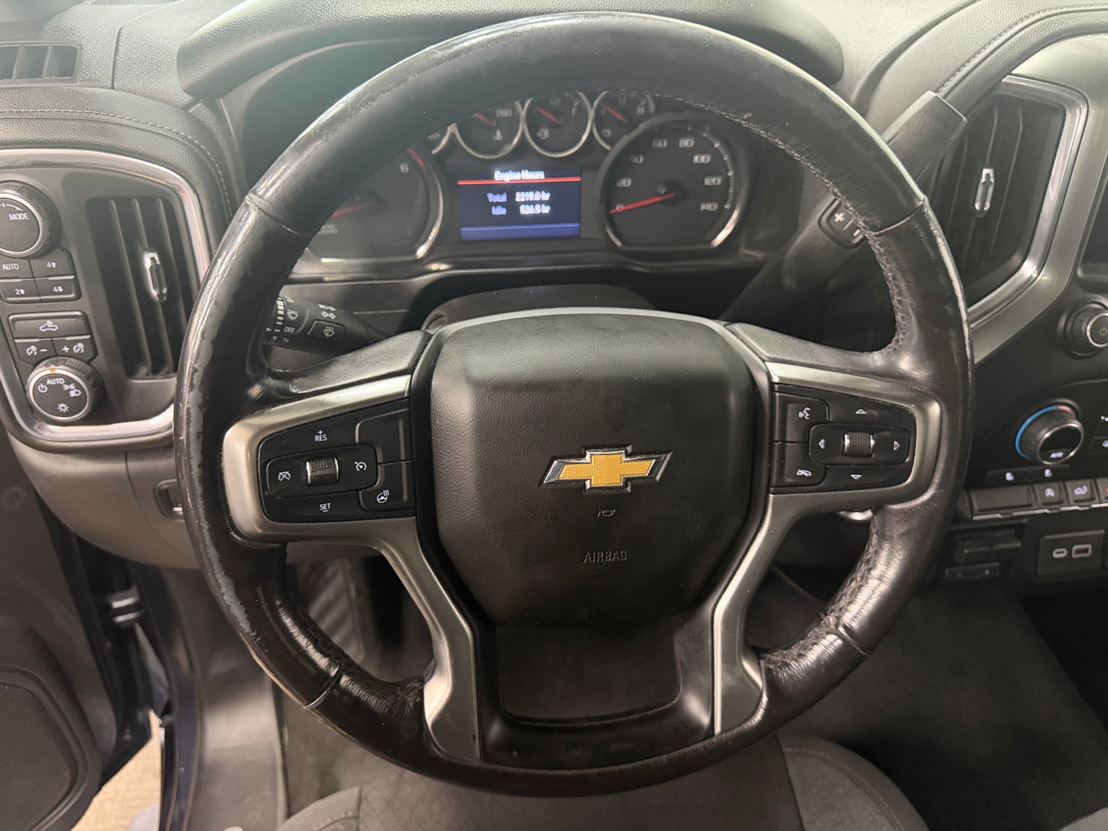 Thumbnail: 2020 Chevrolet Silverado 1500 - 5