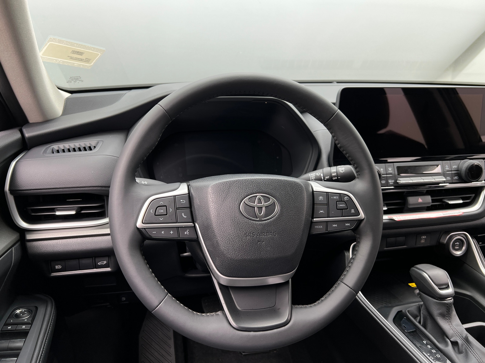 Thumbnail: 2025 Toyota Grand Highlander - 4