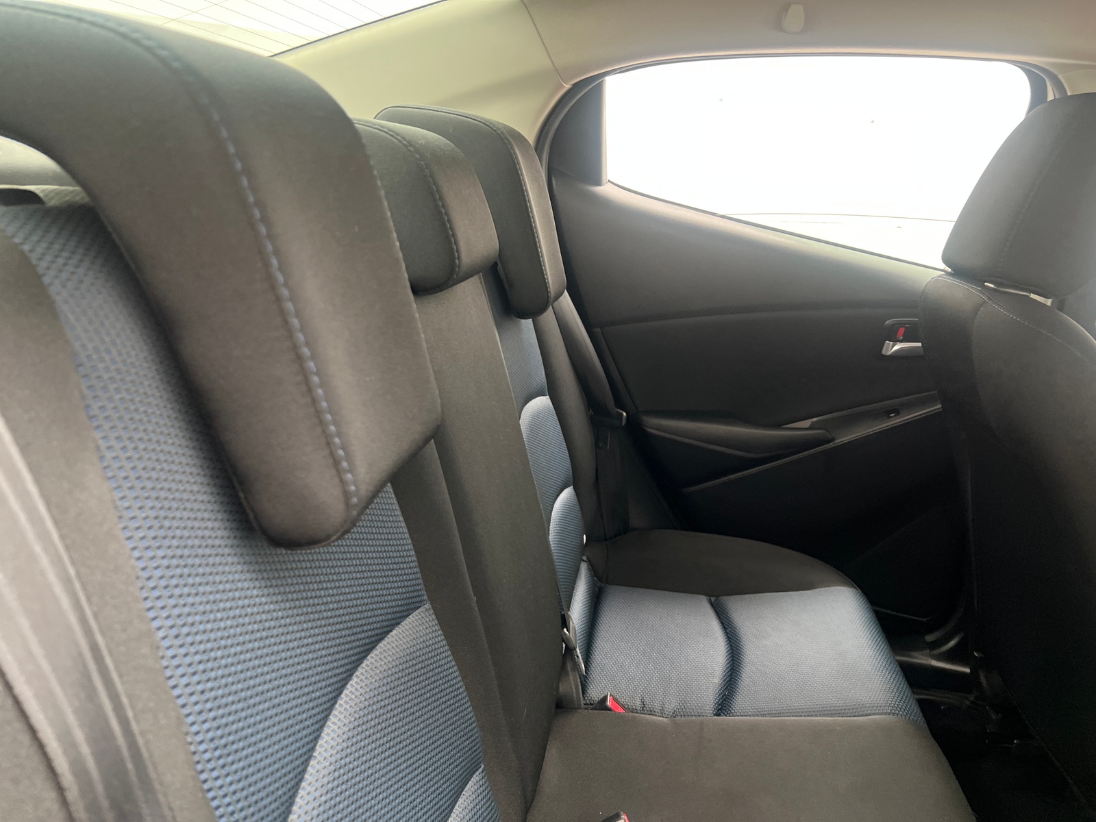 Thumbnail: 2018 Toyota Yaris iA - 6