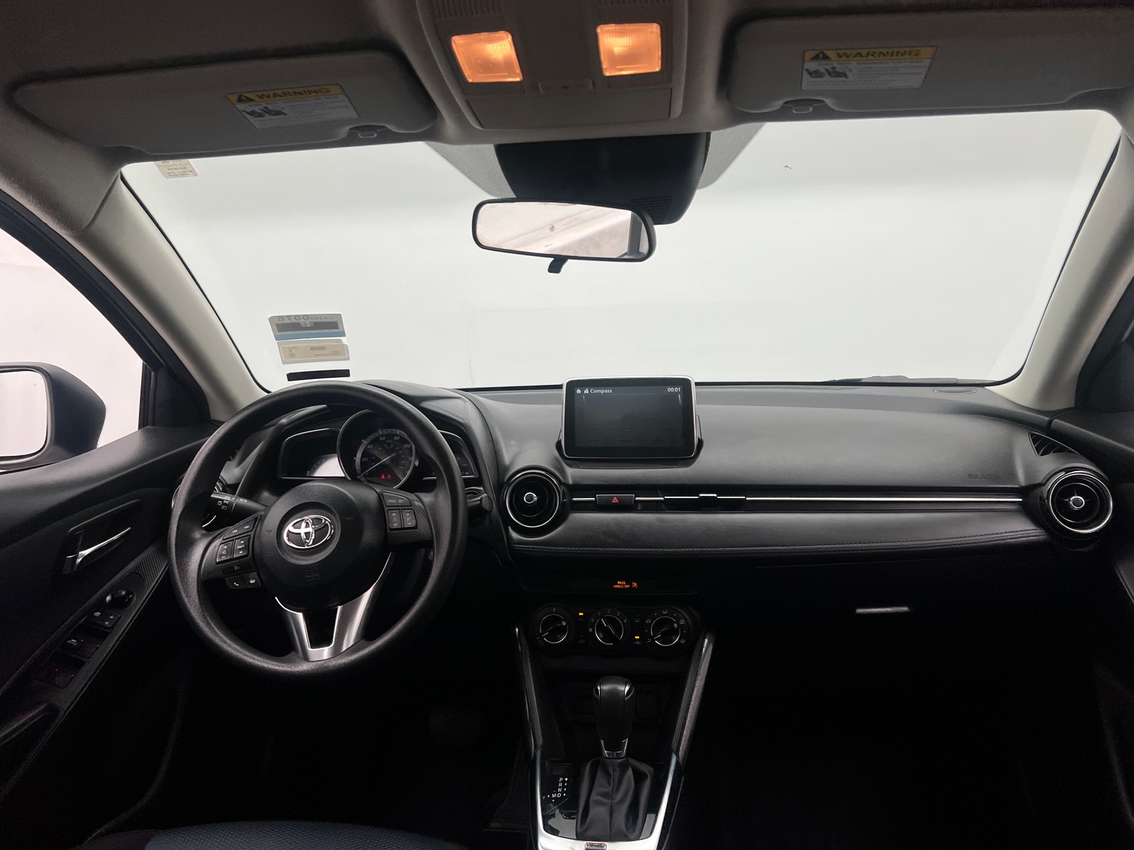 Thumbnail: 2018 Toyota Yaris iA - 3