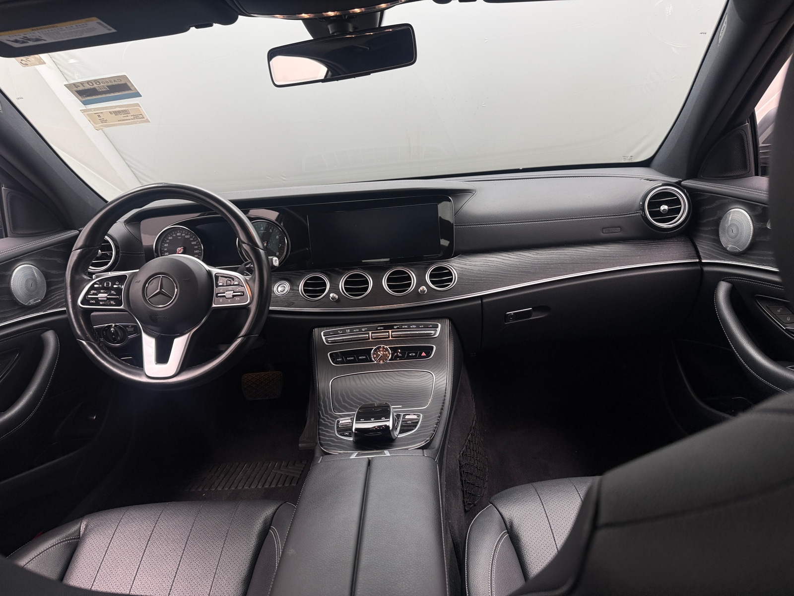 Thumbnail: 2019 Mercedes-Benz E-Class - 2