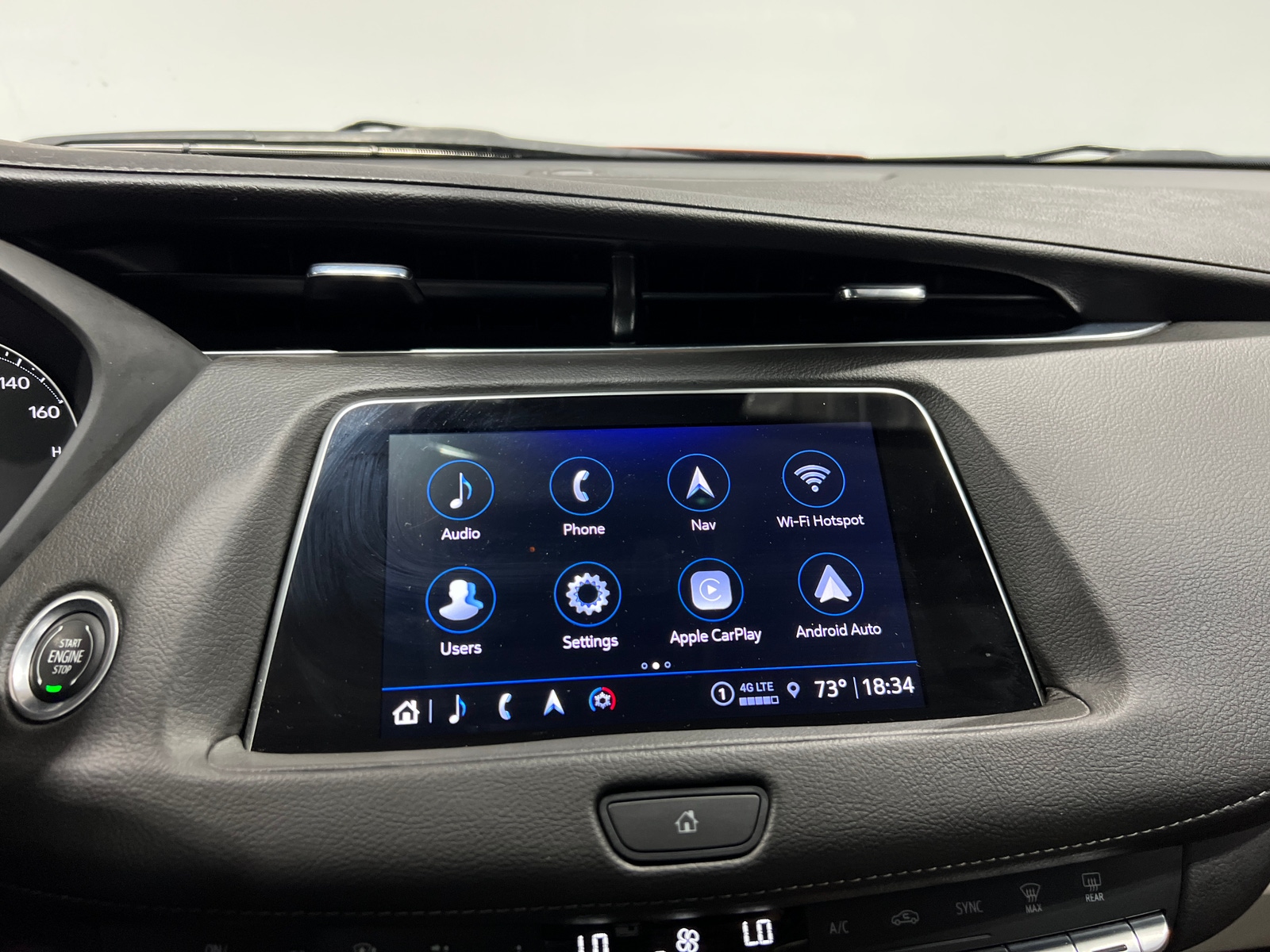 Thumbnail: 2023 Cadillac XT4 - 3