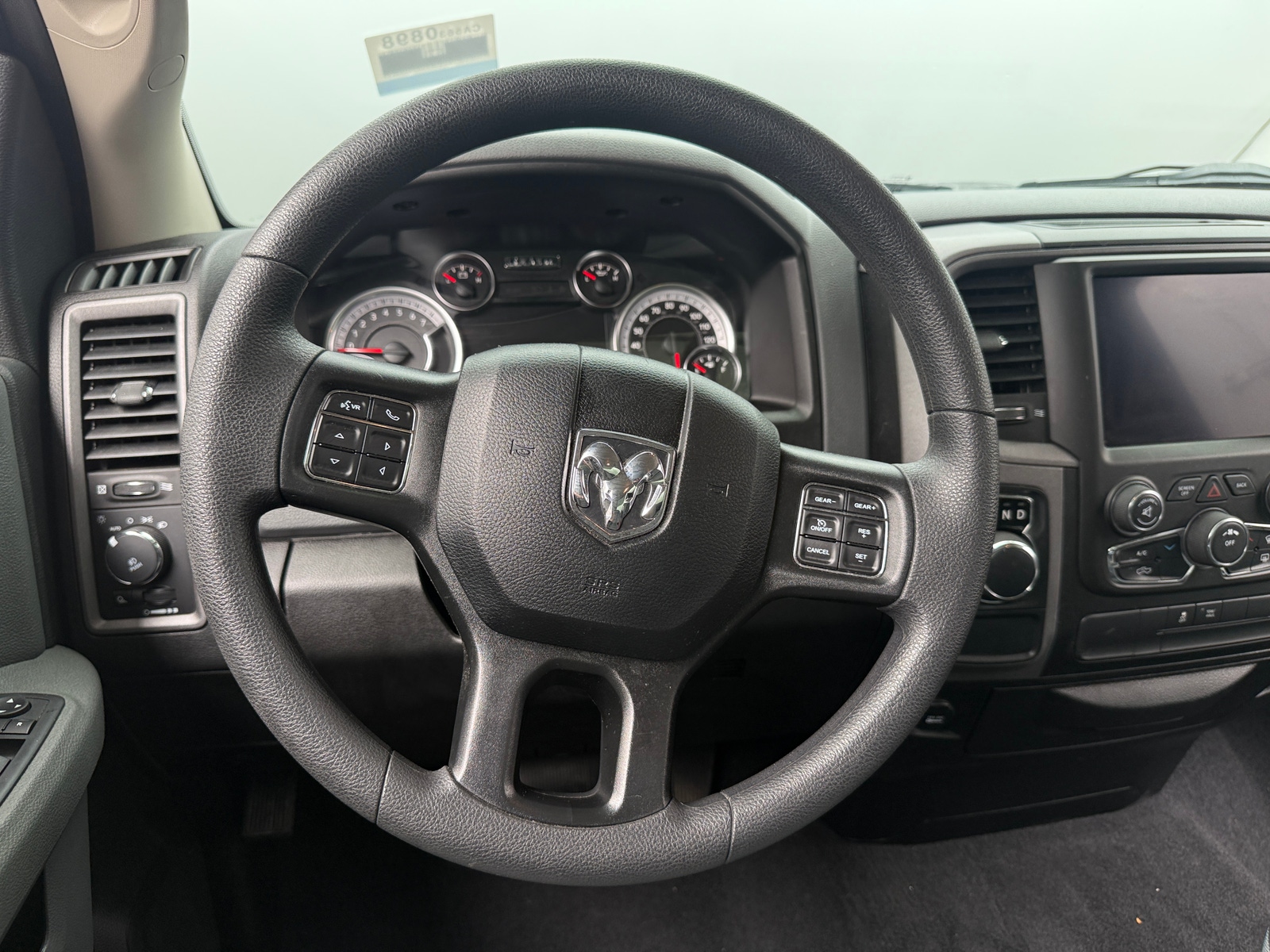 Thumbnail: 2019 RAM 1500 Classic - 5