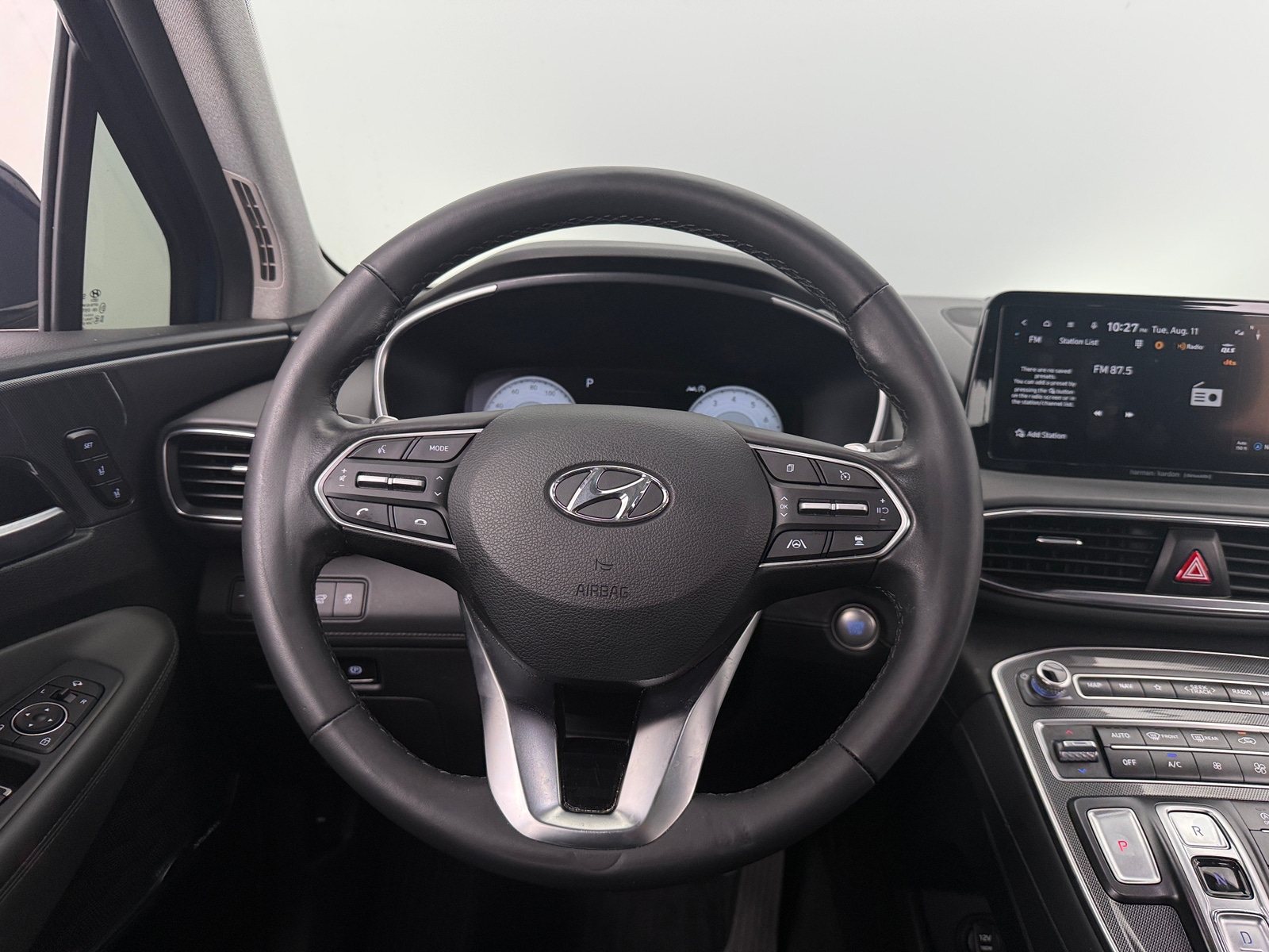 Thumbnail: 2023 Hyundai Santa Fe - 4