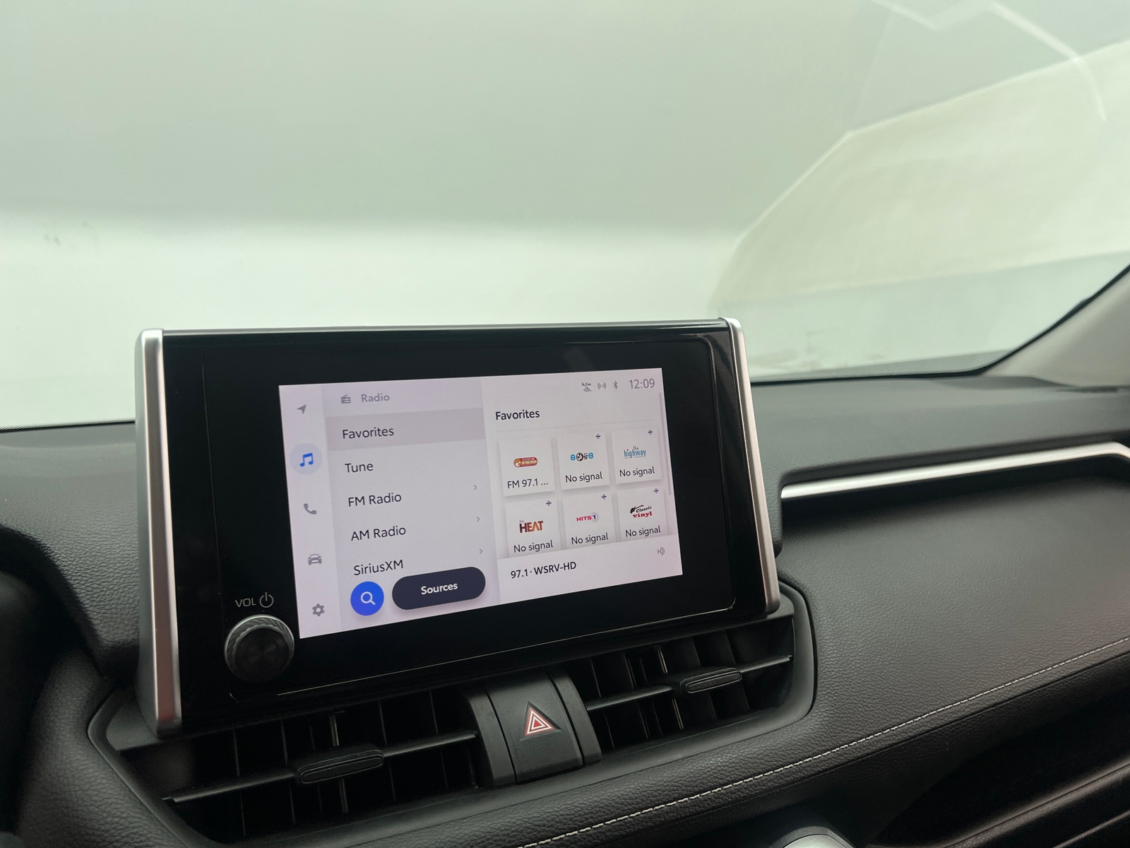 Thumbnail: 2023 Toyota RAV4 - 4