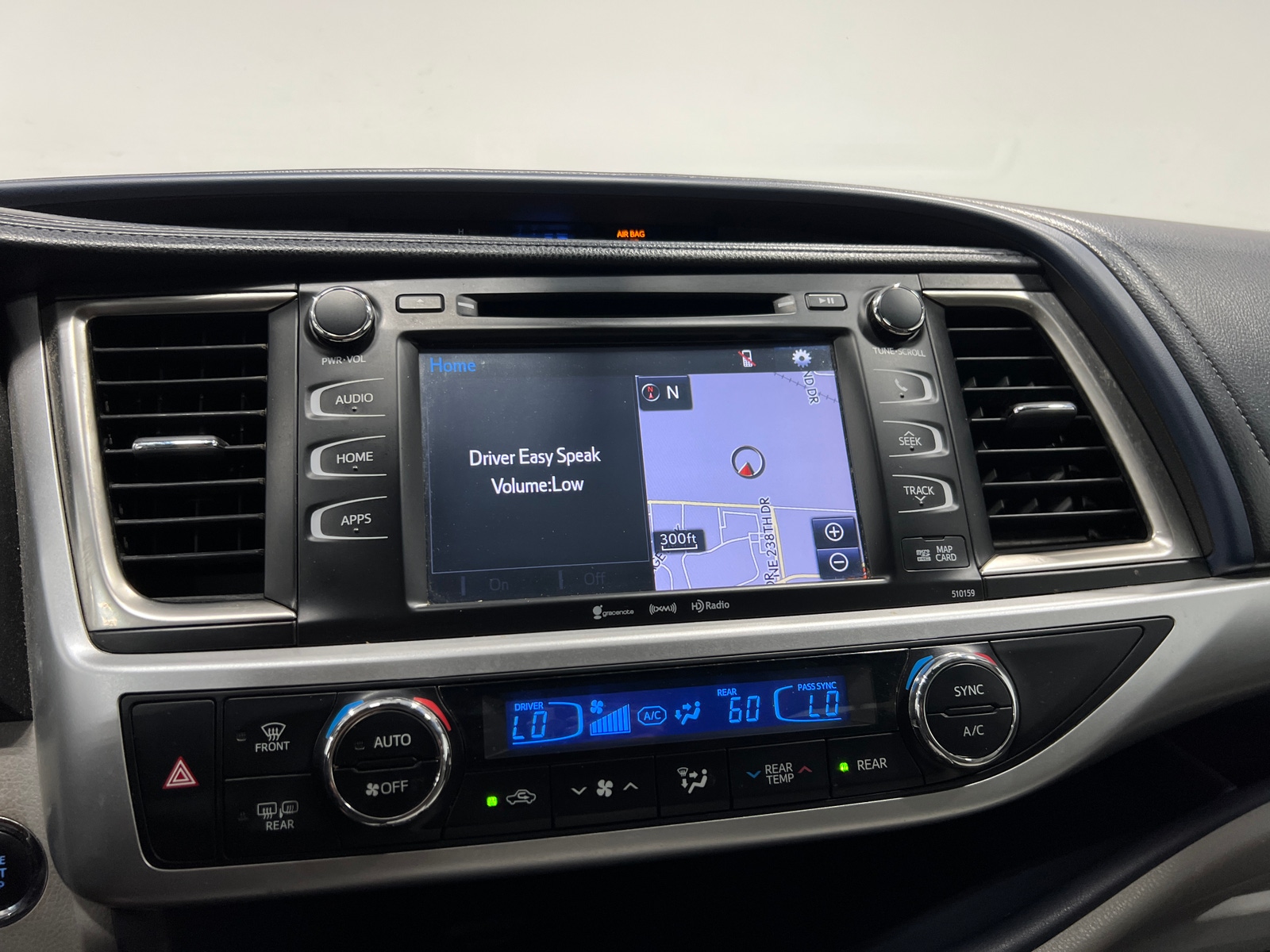 Thumbnail: 2016 Toyota Highlander - 4