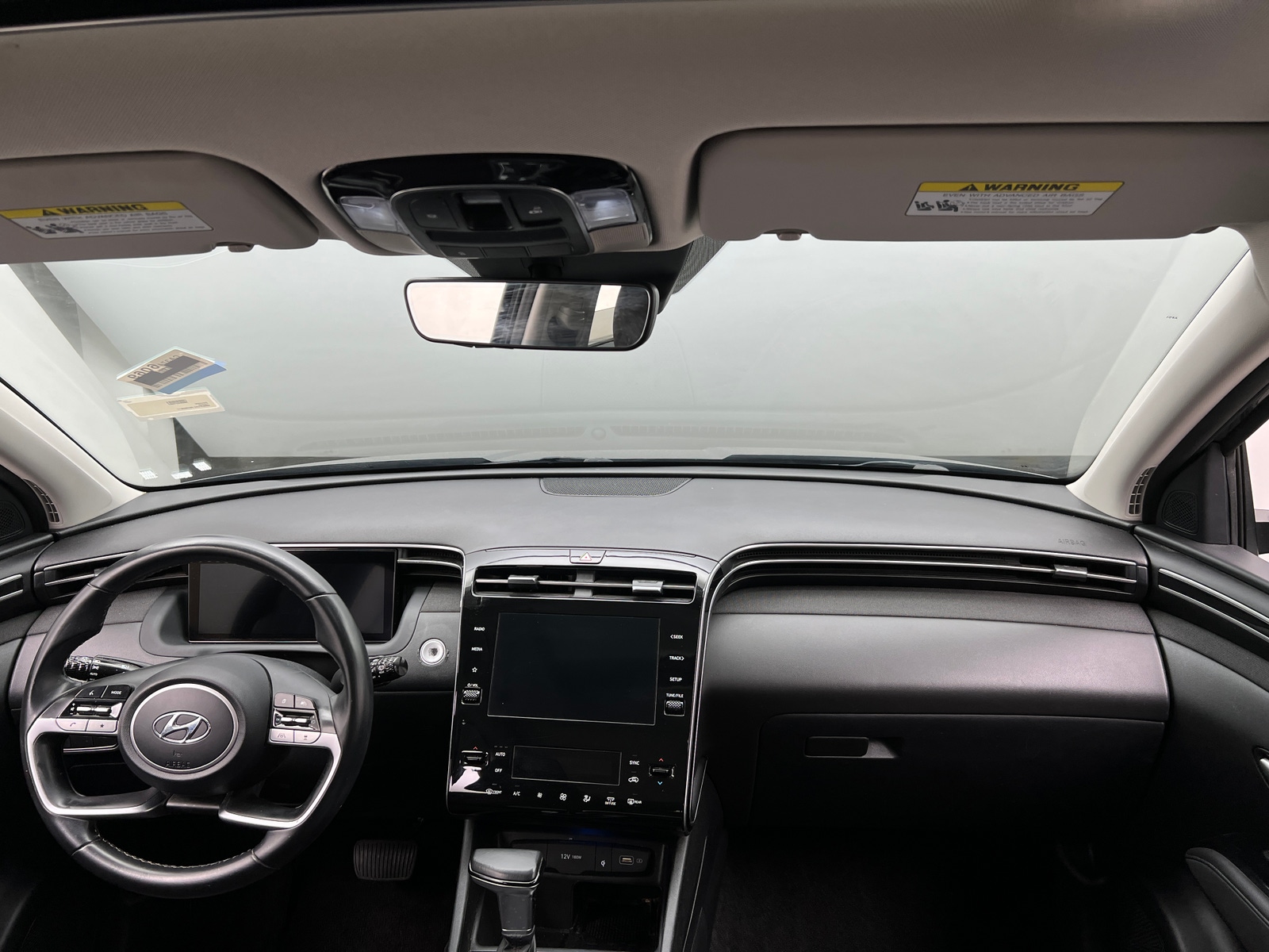 Thumbnail: 2022 Hyundai Tucson - 3