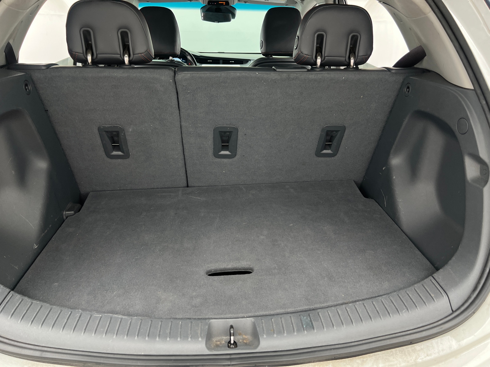 Thumbnail: 2017 Chevrolet Bolt EV - 6