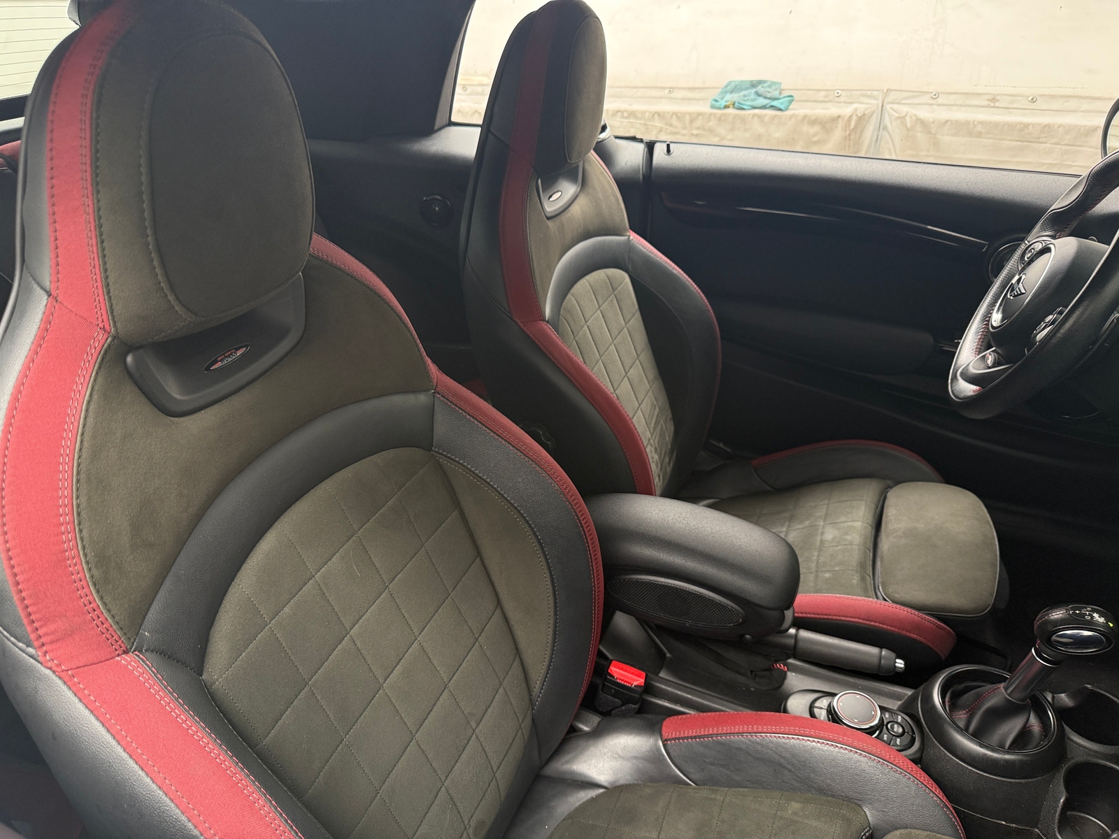Thumbnail: 2019 MINI Cooper Convertible - 2