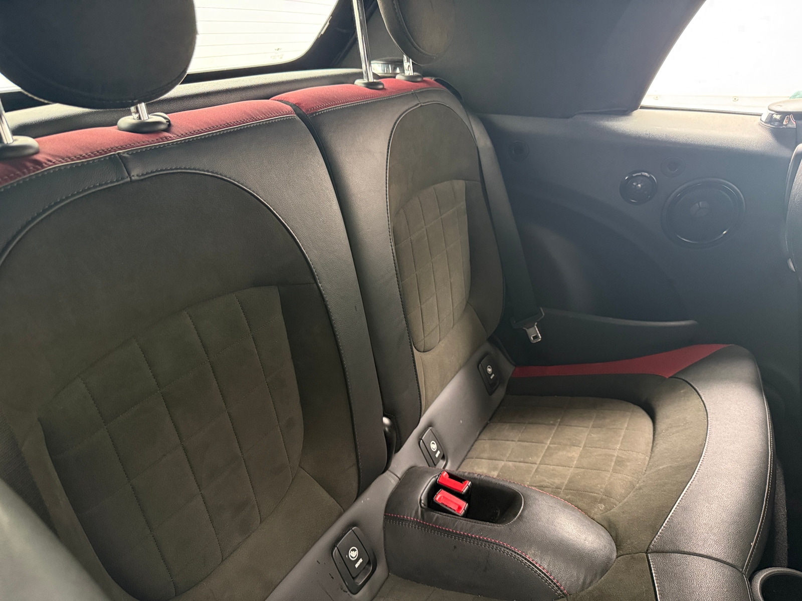 Thumbnail: 2019 MINI Cooper Convertible - 6