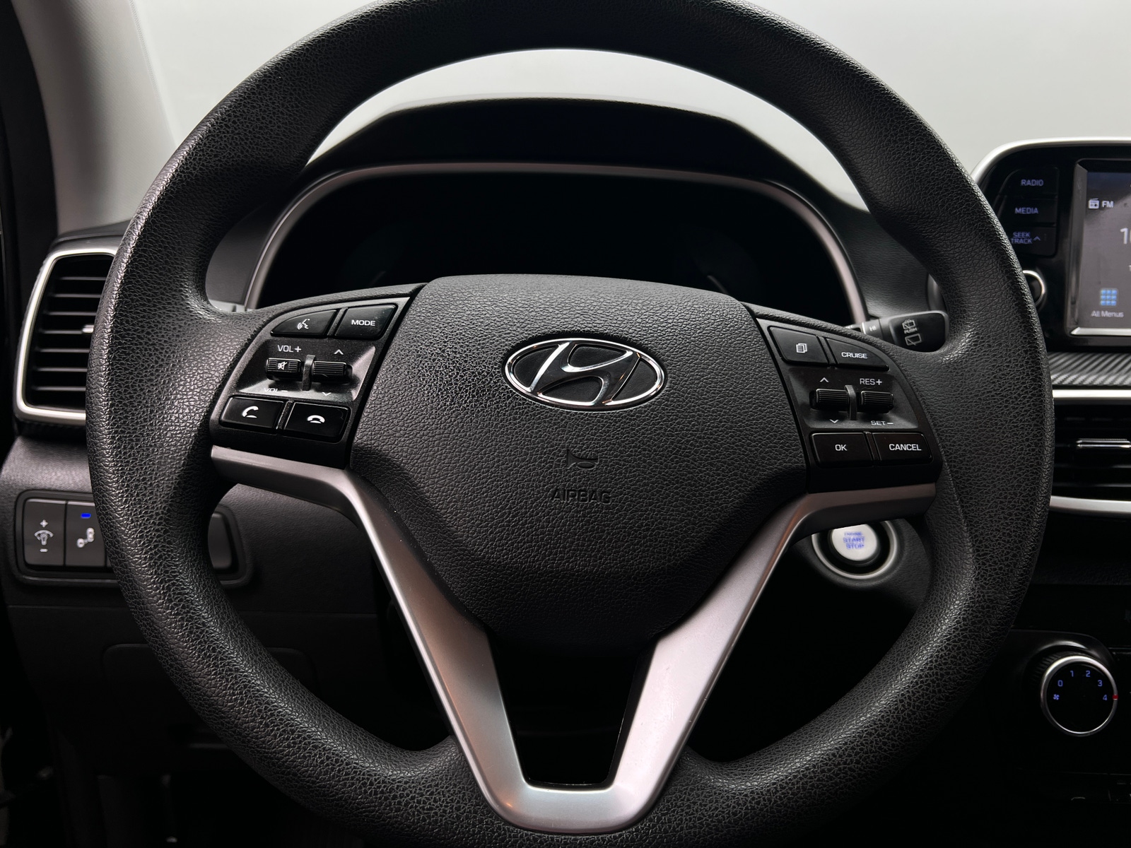 Thumbnail: 2019 Hyundai Tucson - 5