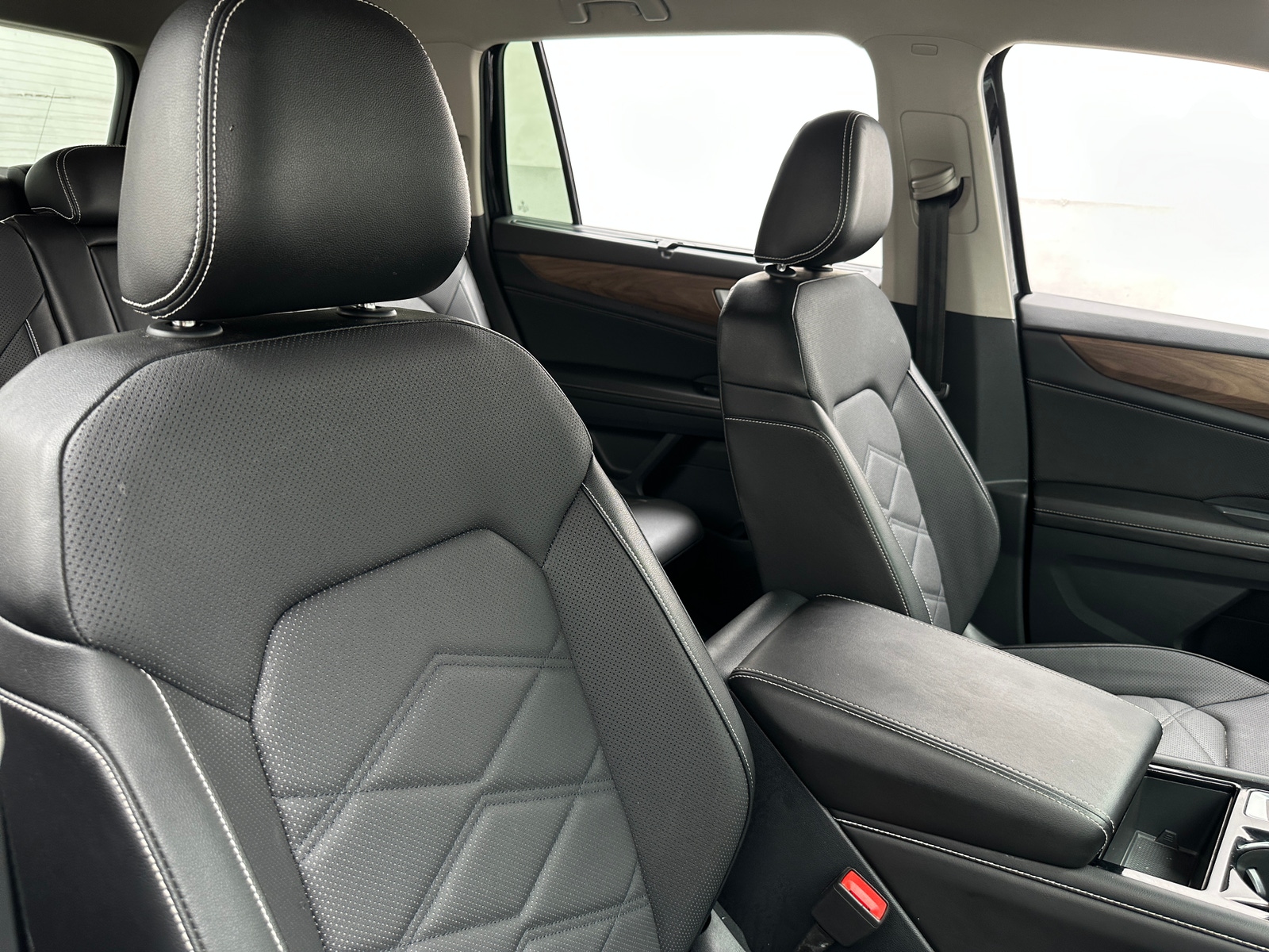 Thumbnail: 2024 Volkswagen Atlas - 2
