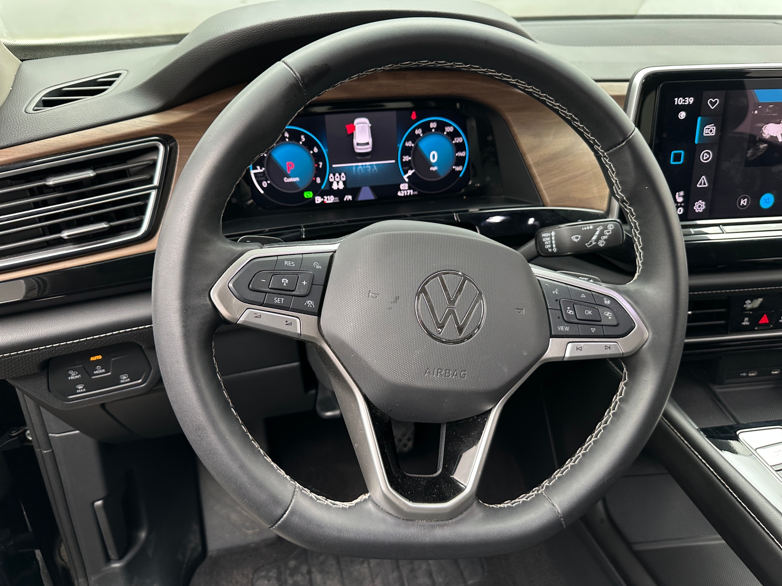 Thumbnail: 2024 Volkswagen Atlas - 5