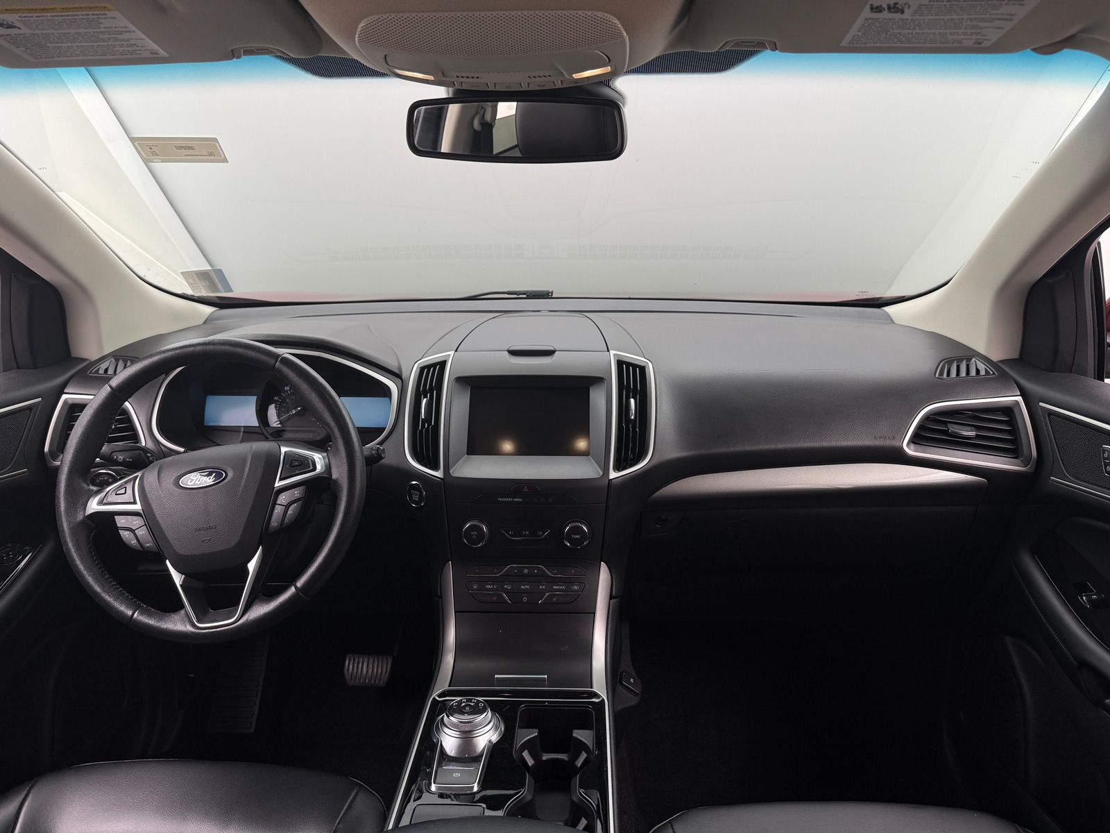 Thumbnail: 2019 Ford Edge - 2