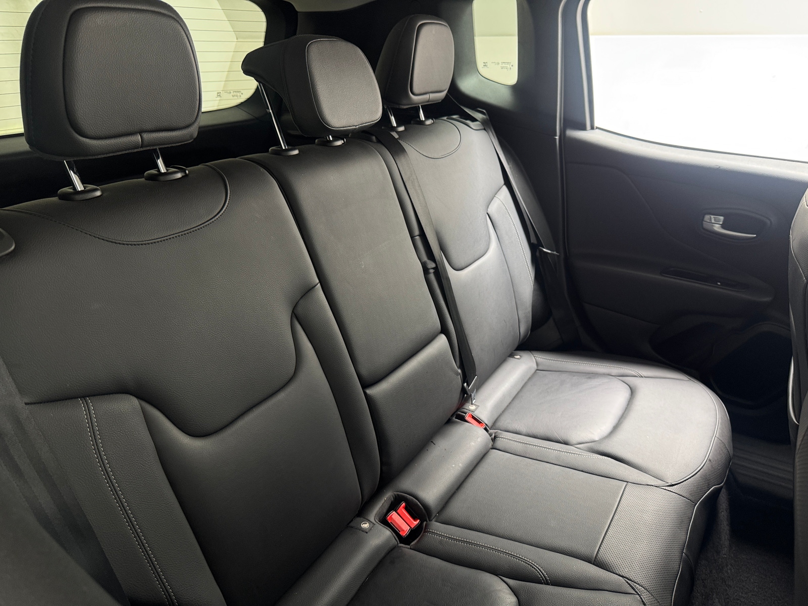 Thumbnail: 2020 Jeep Renegade - 5