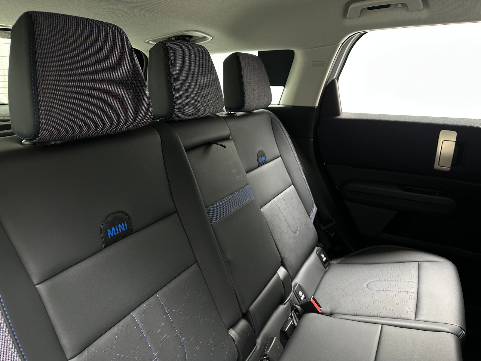 Thumbnail: 2025 MINI Cooper Countryman - 6