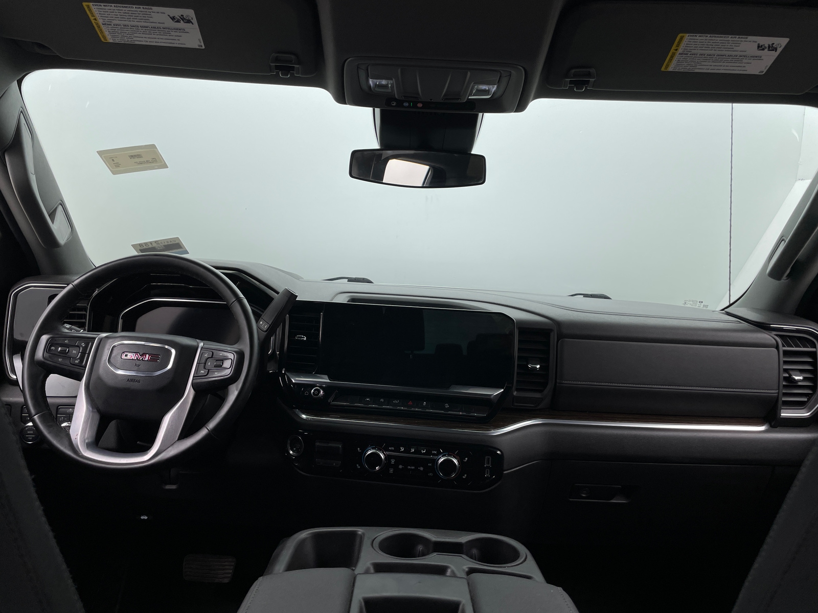 Thumbnail: 2023 GMC Sierra 1500 - 3
