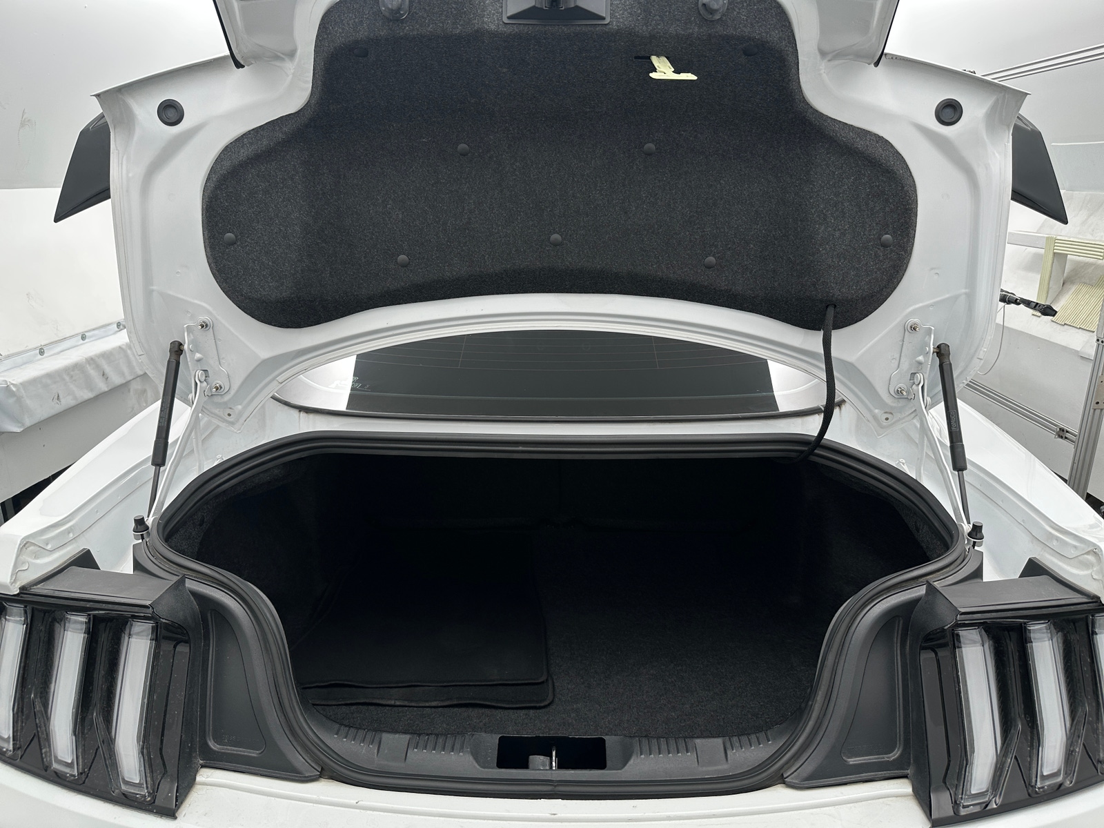 Thumbnail: 2023 Ford Mustang - 4