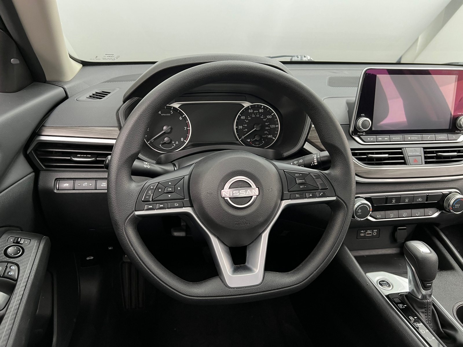 Thumbnail: 2025 Nissan Altima - 5